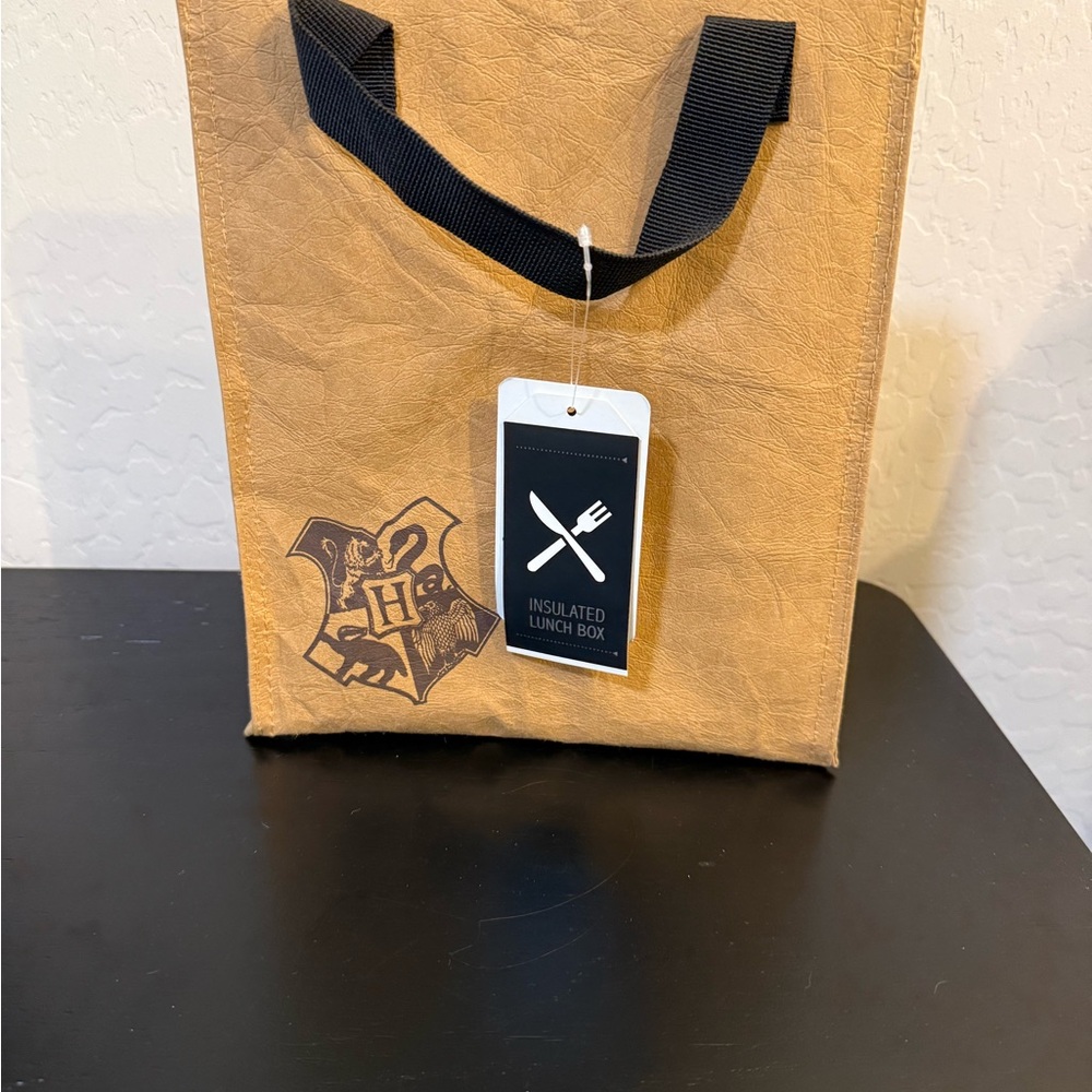 Bioworld Harry Potter Owl Post Lunch Bag with Red Seal NWT - Picture 2 of 9
